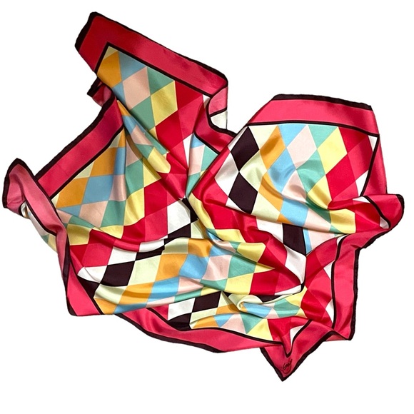 Gap Women’s Multicolored Geometric Print Shiny Satin Squared Scarf 30” - Picture 2 of 14